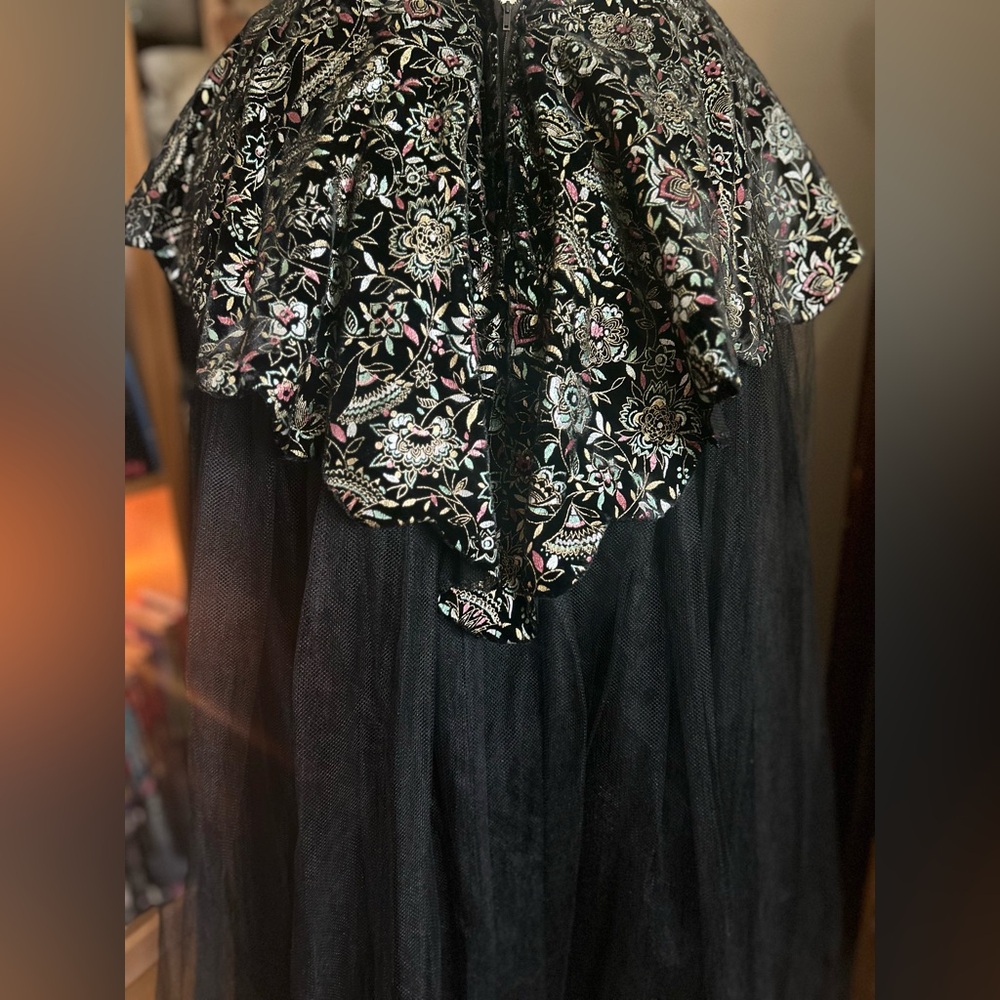 Strapless Black Floral Embroidered Peplum Dress - Picture 11 of 16